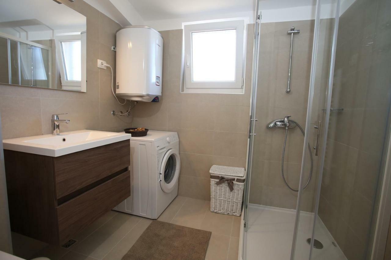 Apartmani Tri Bunje Tribalj Dış mekan fotoğraf